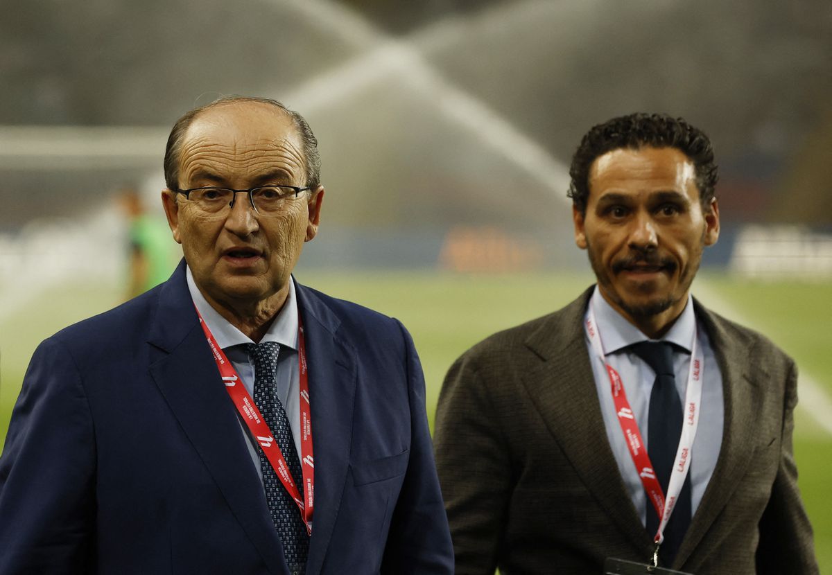 José Castro, presidente del Sevilla, carga contra el Barcelona: “Pagar a un árbitro es algo muy grave” | Fútbol | Deportes