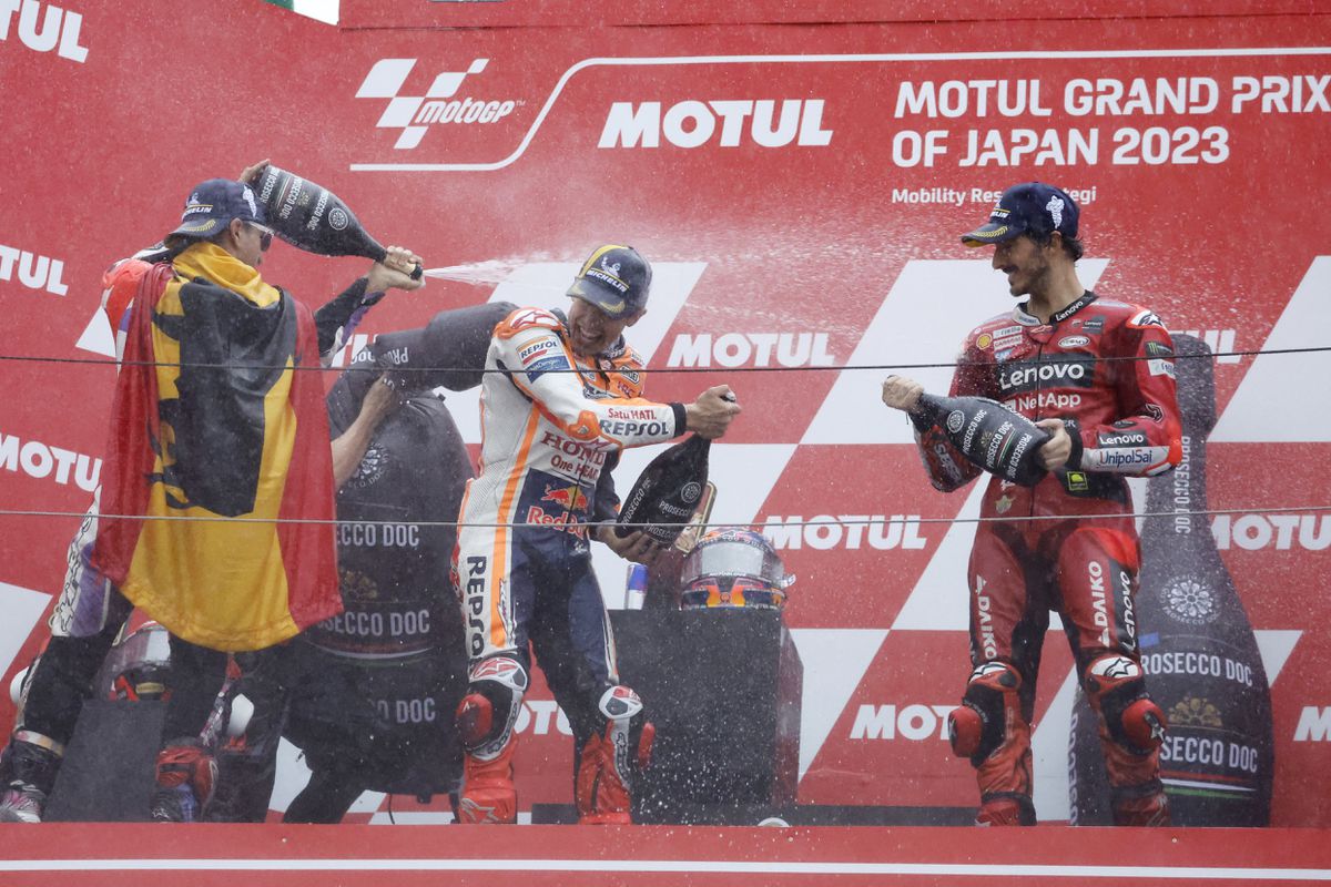 Jorge Martín se impone a Bagnaia bajo un aguacero y aprieta la pelea por el Mundial de MotoGP | Motociclismo | Deportes