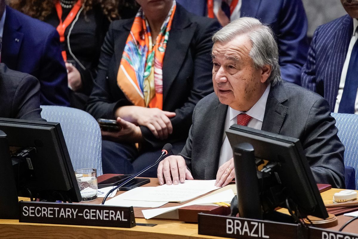 Israel pide la dimisión del secretario general de la ONU y bloquea los visados a representantes del organismo internacional | Internacional
