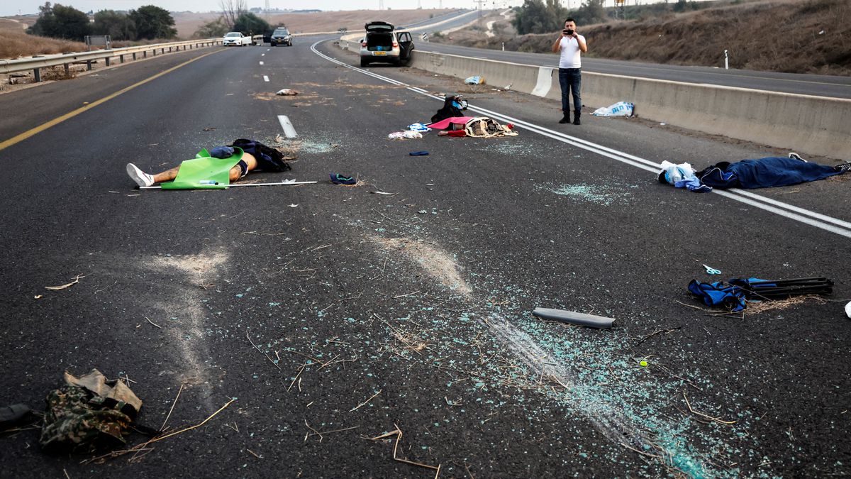 EE UU y la UE salen en tromba a condenar el ataque de Hamás contra Israel | Internacional