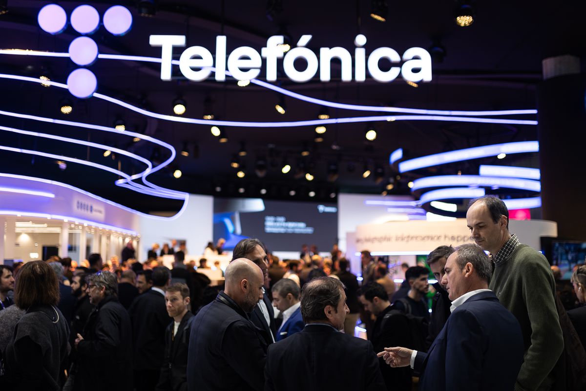 Economía gana el pulso a Telefónica por el reparto del 5G | Economía