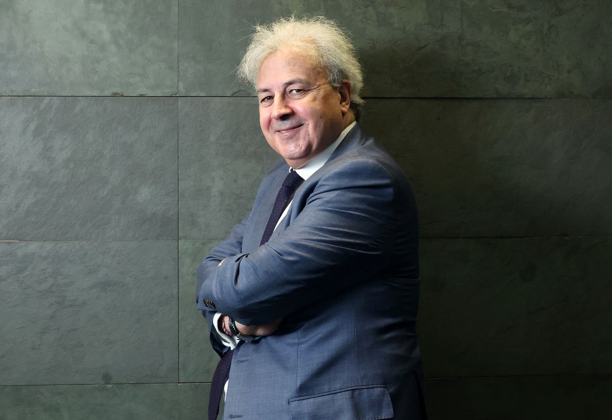 Su familia custodia el Santo Sepulcro y él gestiona 670.000 millones, Saker Nusseibeh: “Invertir es leer las corrientes subterráneas de la historia” | Negocios