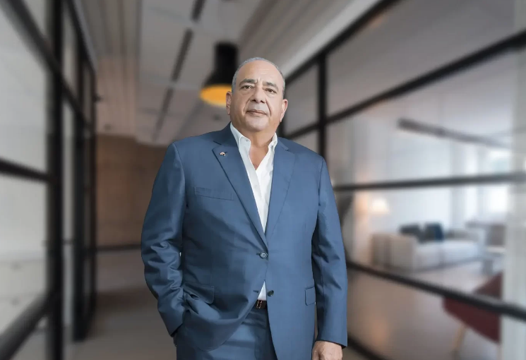 El destacado compromiso ético de Camilo Atala: un líder en Centroamérica según la Revista Summa Digital