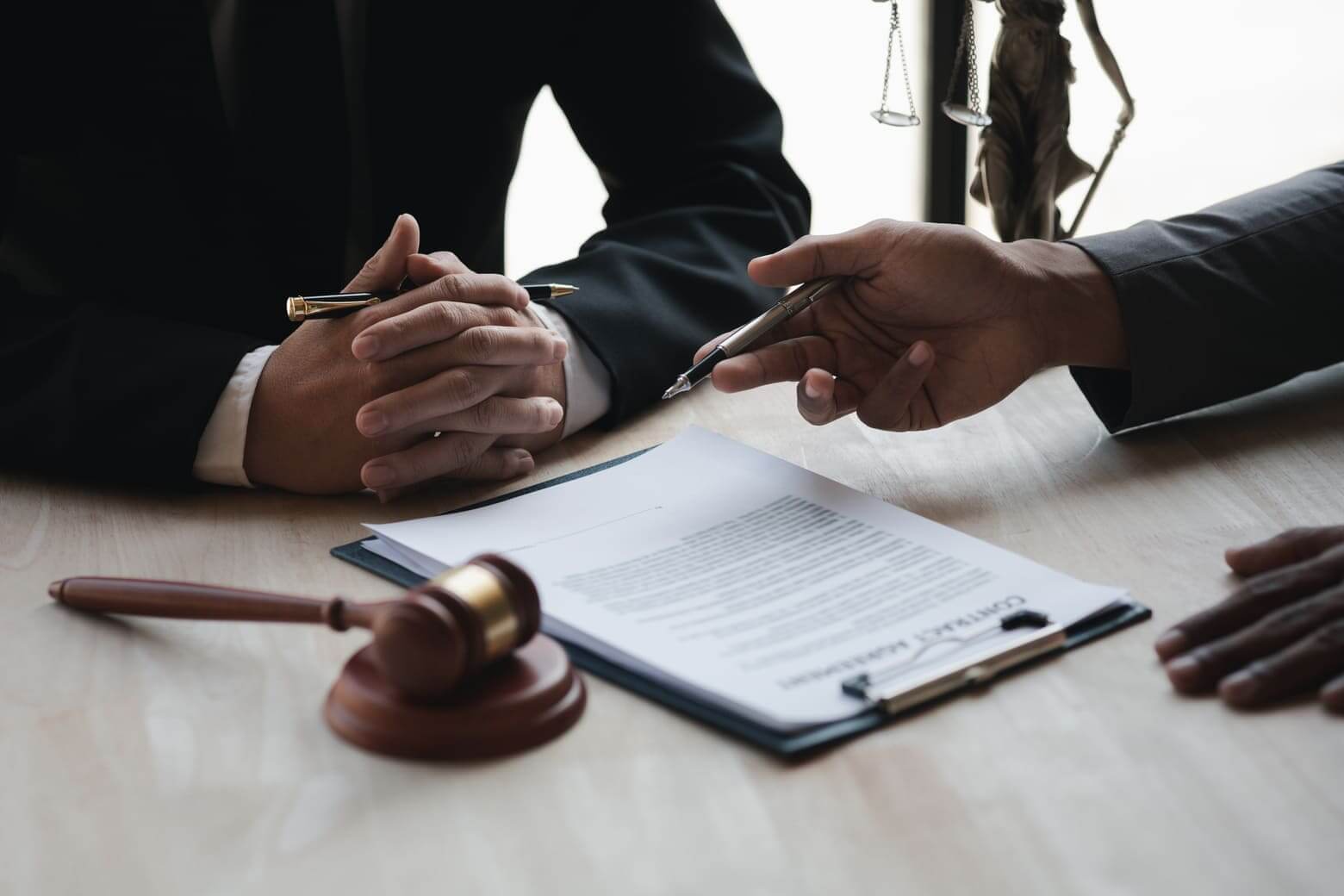 Comparativa: fideicomisos y fundaciones de interés privado en Panamá